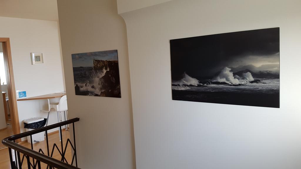 Akranes Hi Hostel - Staywest ภายนอก รูปภาพ